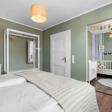 Jooyful Townhouse