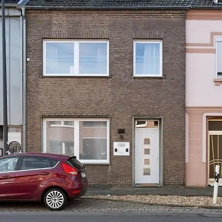 Jooyful Townhouse *
