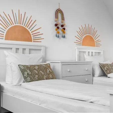 Jooyful Townhouse Holiday home *