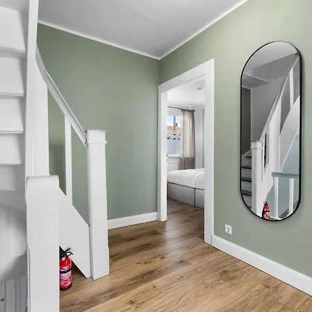 Jooyful Townhouse Сasa de vacaciones Kevelaer