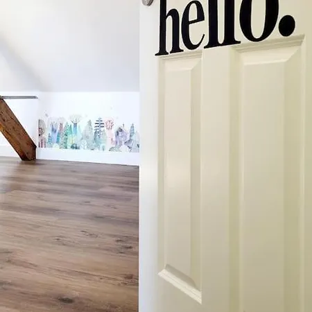 Jooyful Townhouse Ferienhaus