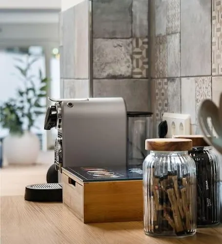 Jooyful Townhouse * קבלאאר